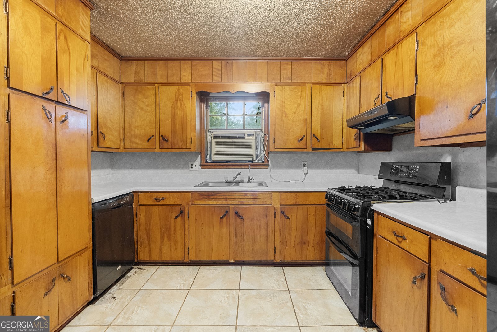 300 Dale Avenue Calhoun - 9