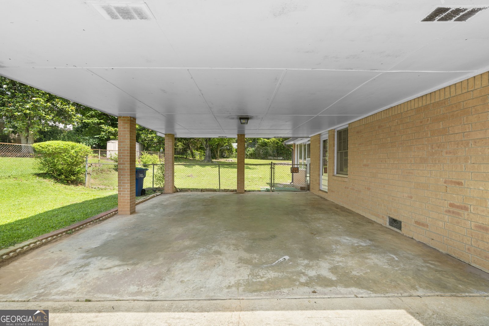 2135 Knighton Drive South Fulton - 28