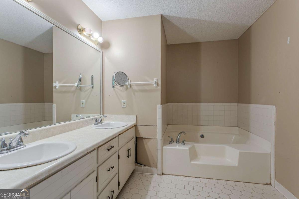 1744 Cum Laude Way Lawrenceville - 29