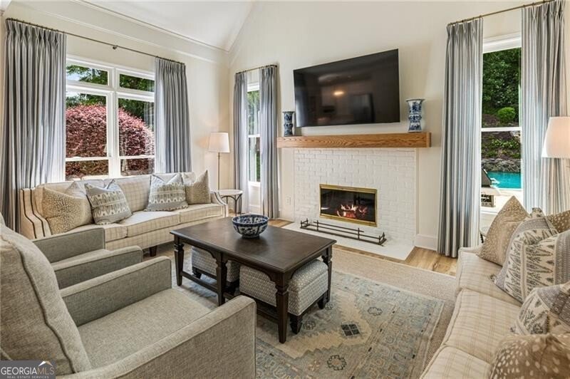 15450 Treyburn Manor View Milton - 4