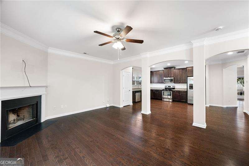 403 Village View Woodstock - 11