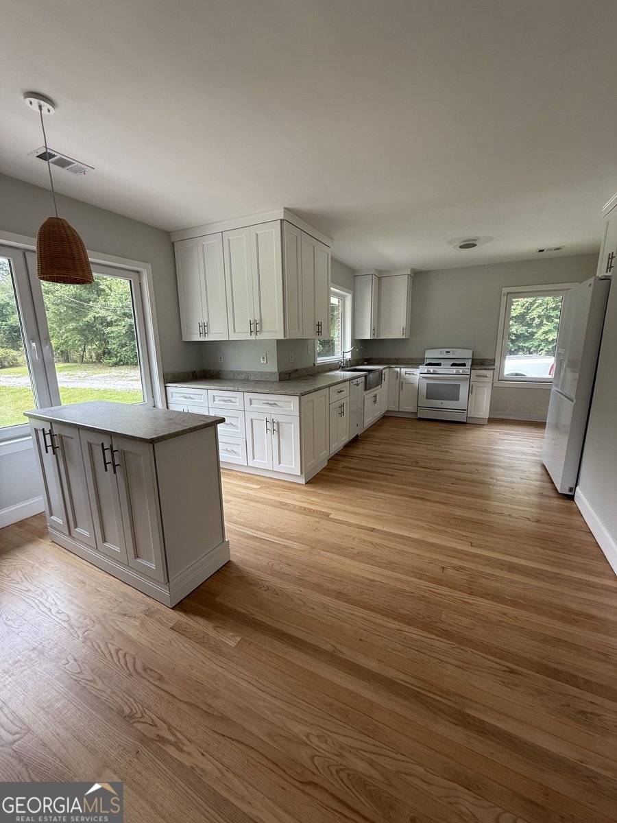 6900 ROCKLAND Road Lithonia - 5