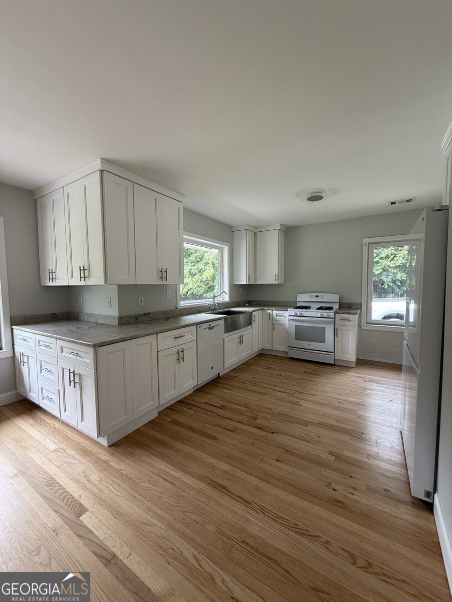 6900 ROCKLAND Road Lithonia - 7