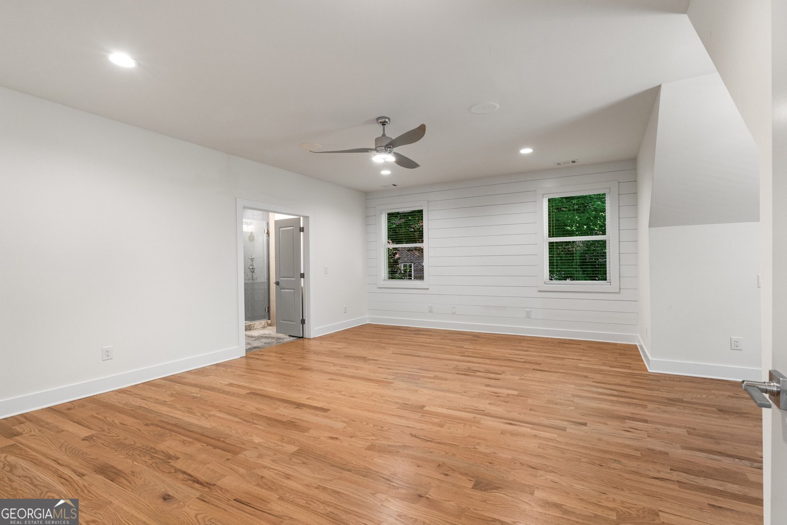 4201 Brookview Drive Atlanta - 35