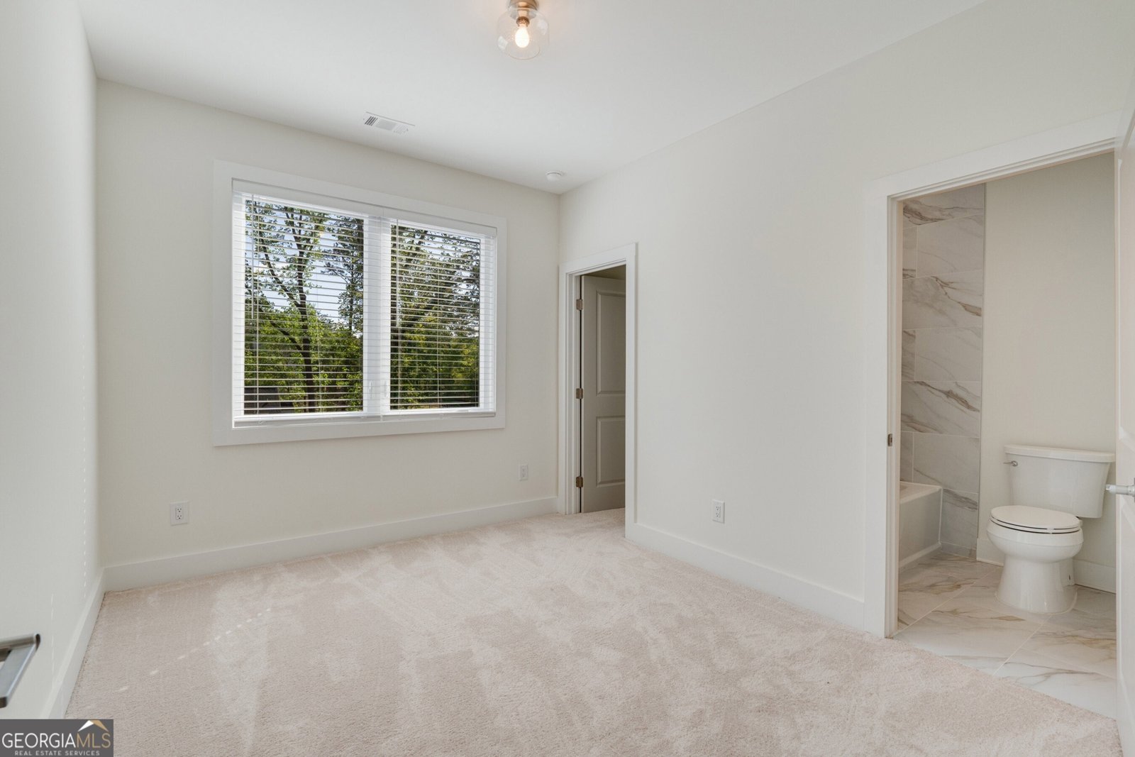 4201 Brookview Drive Atlanta - 40
