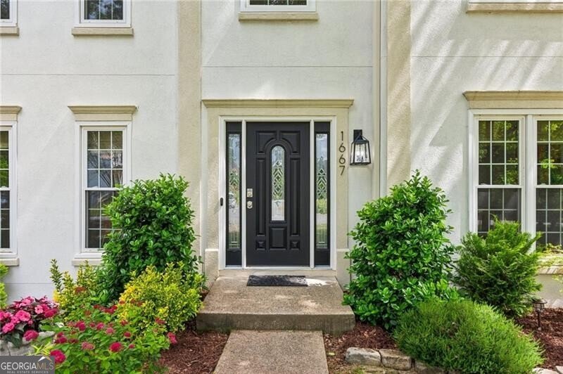 1667 Willow Way Woodstock - 2