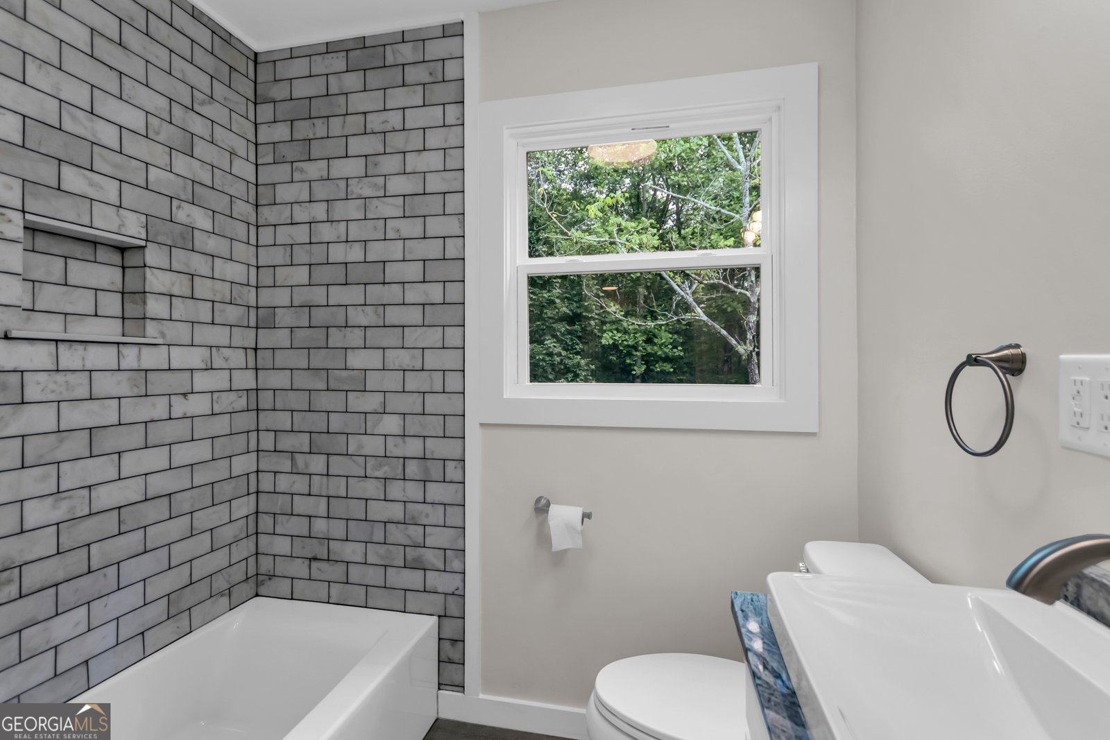 2139 Buckhorn Road Clarkesville - 24