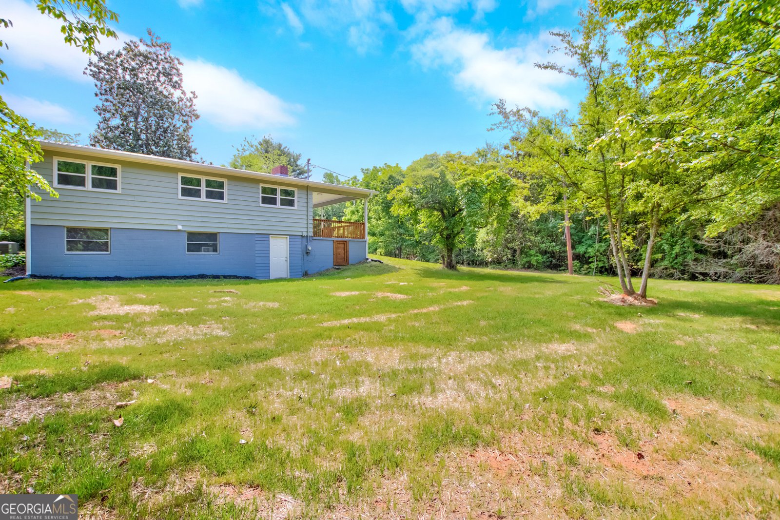 2139 Buckhorn Road Clarkesville - 44