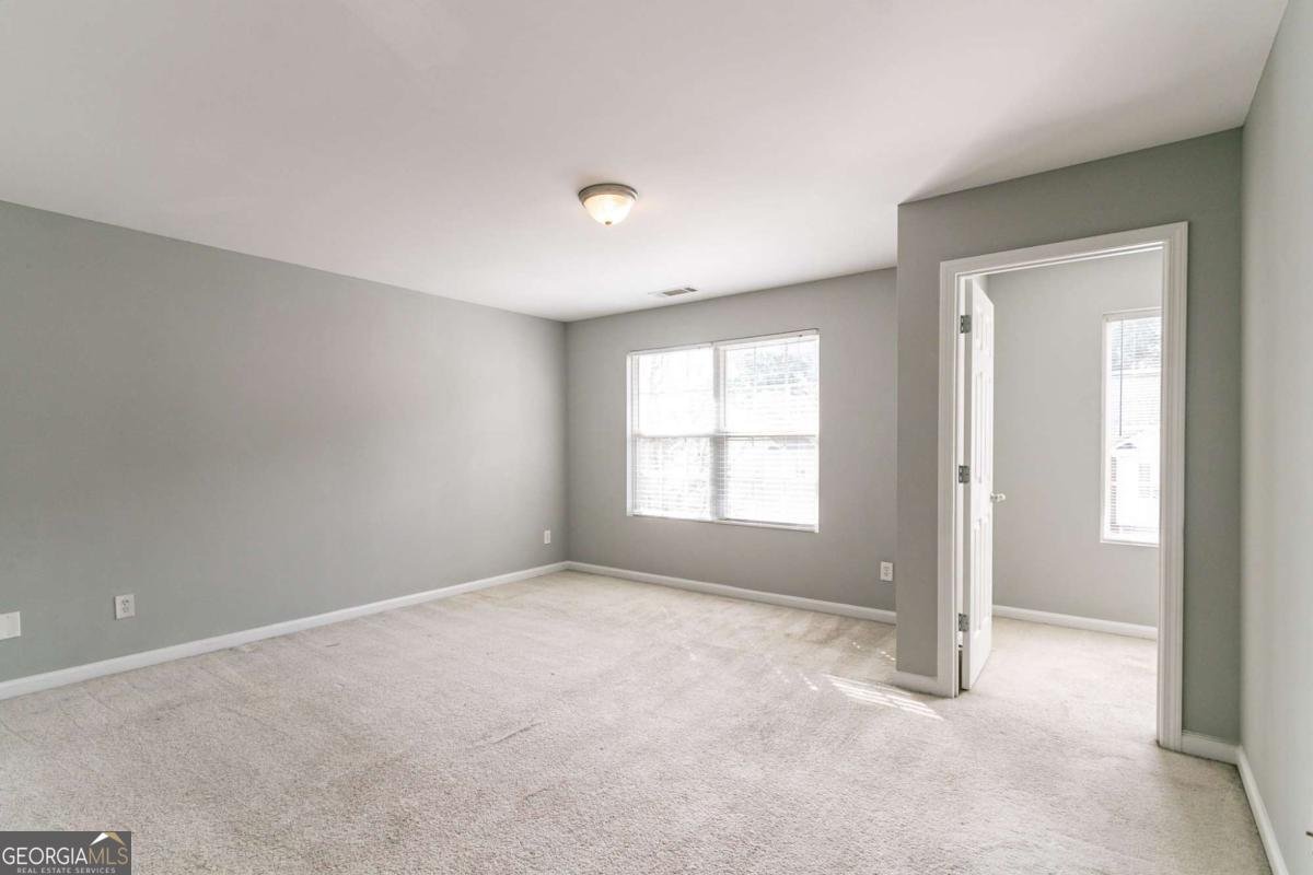 5018 Upper Elm Street Atlanta - 28