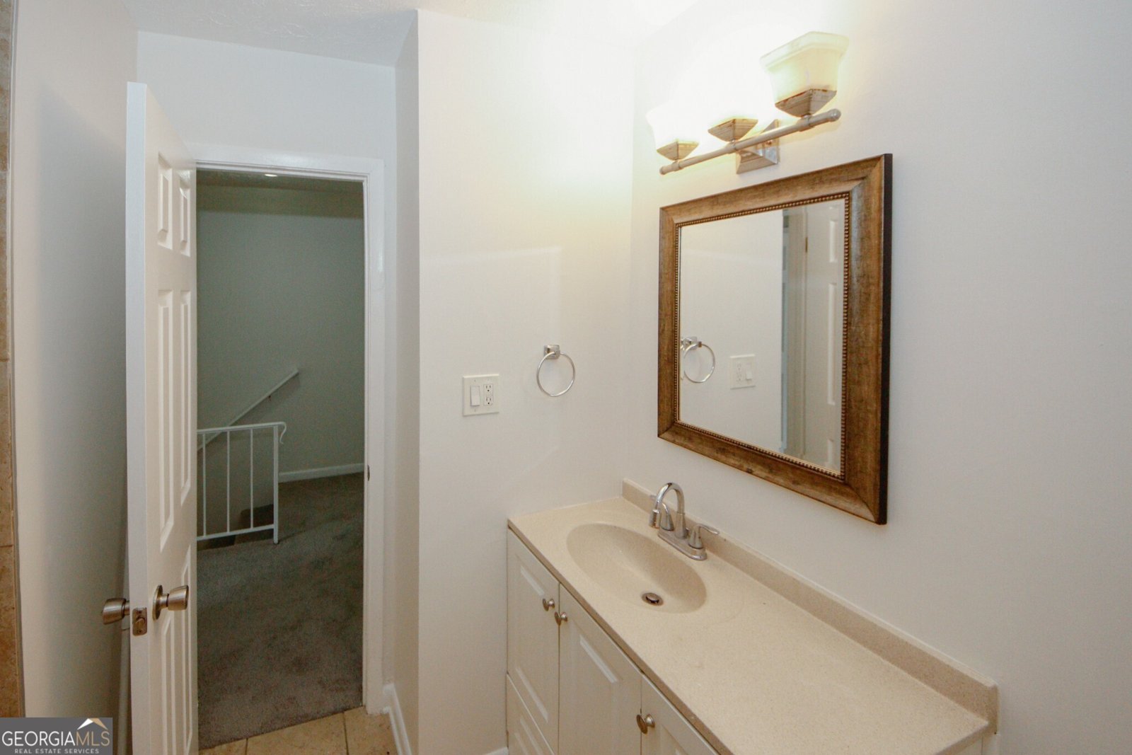 3101 Reeves Street Smyrna - 27