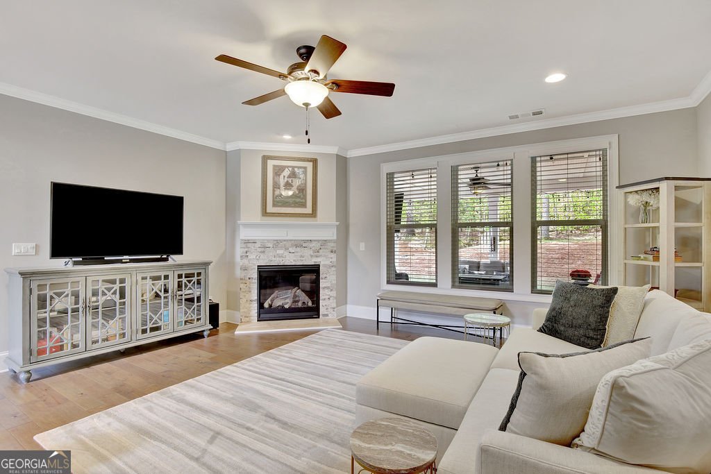 185 Discovery Lake Drive Fayetteville - 18