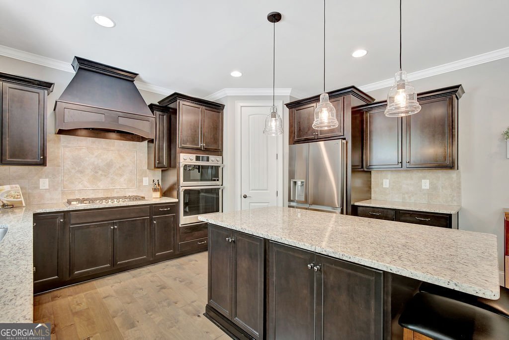 185 Discovery Lake Drive Fayetteville - 24