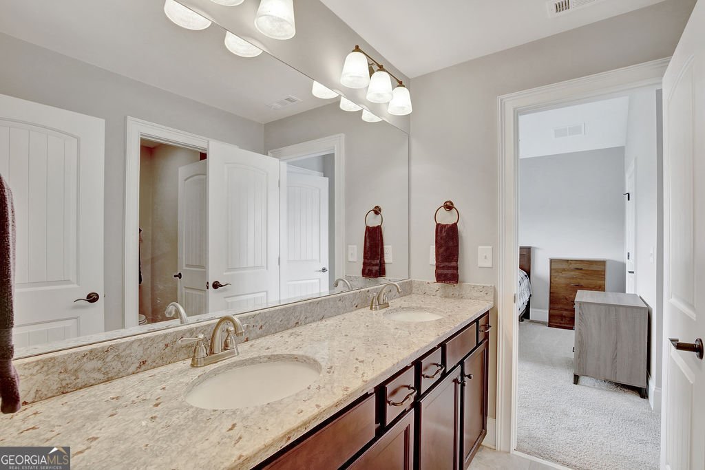 185 Discovery Lake Drive Fayetteville - 35