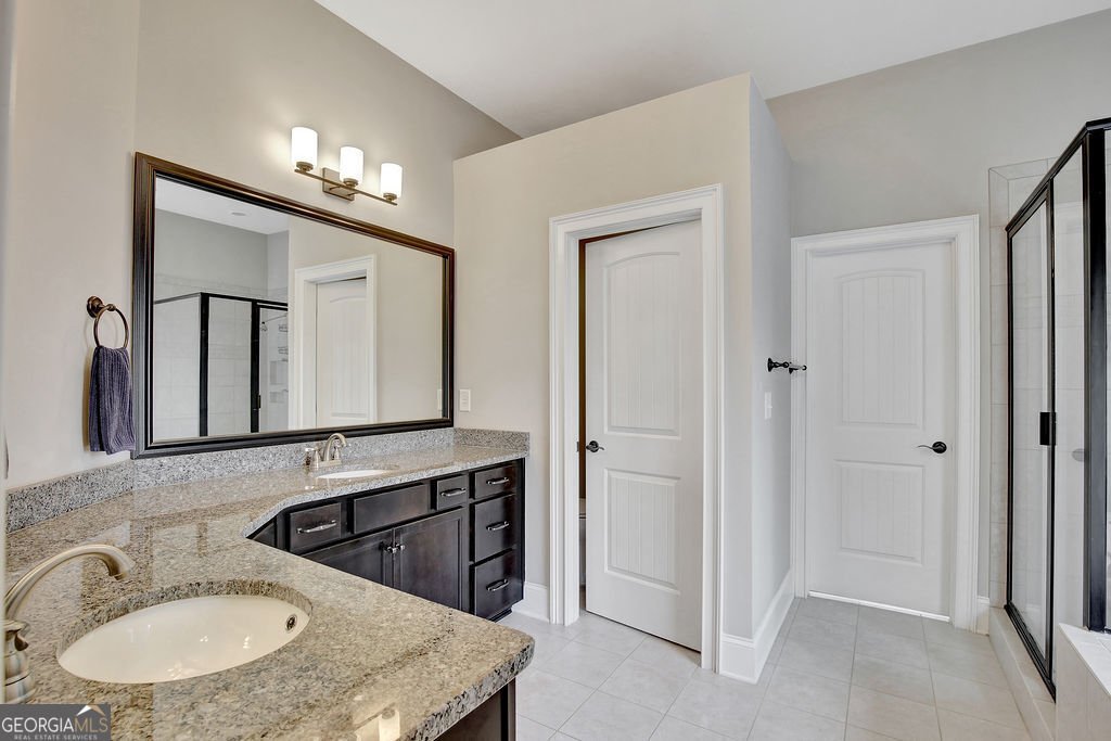 185 Discovery Lake Drive Fayetteville - 52