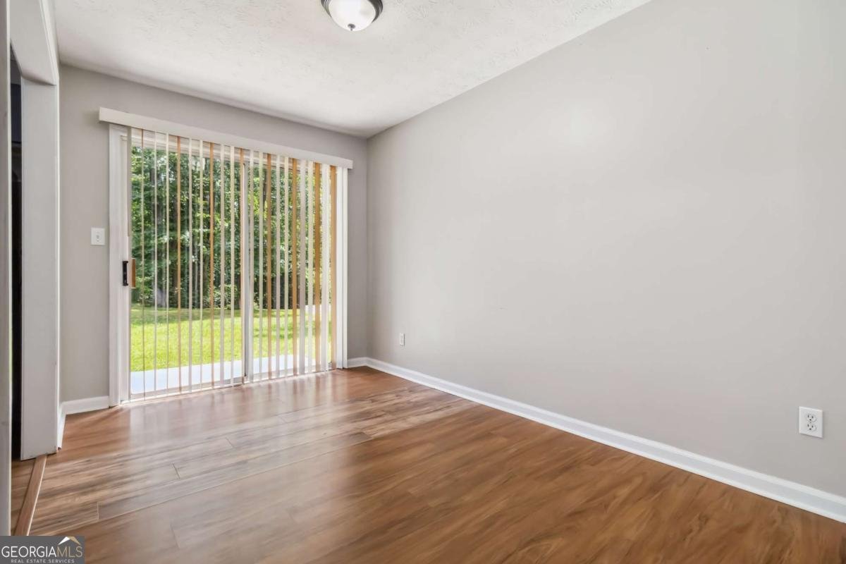 924 Sweetwater Circle Lawrenceville - 10