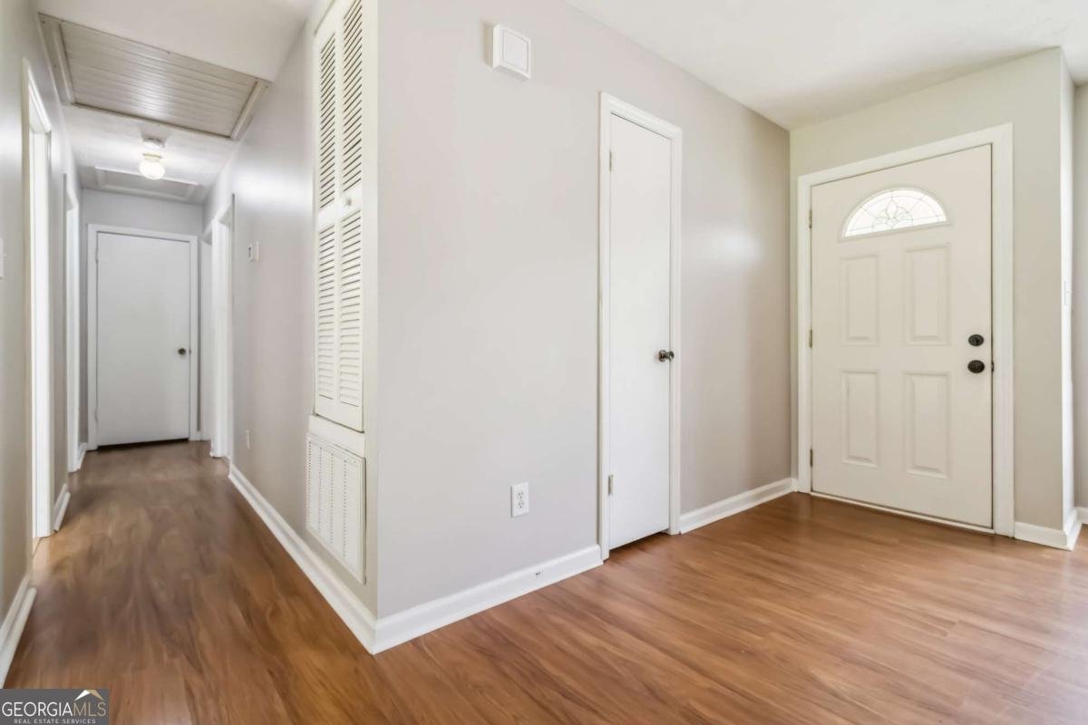 924 Sweetwater Circle Lawrenceville - 16