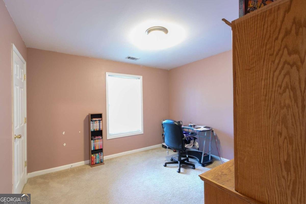 9444 Lakeview Court Douglasville - 5