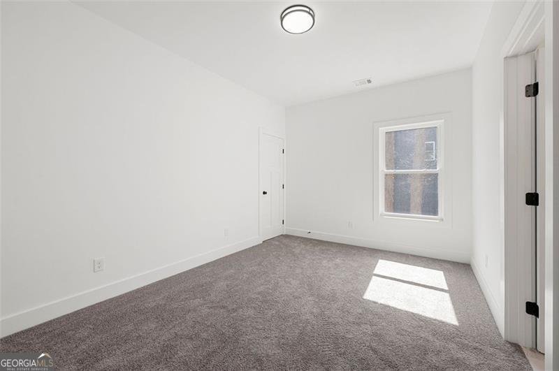 2860 3RD Atlanta - 32