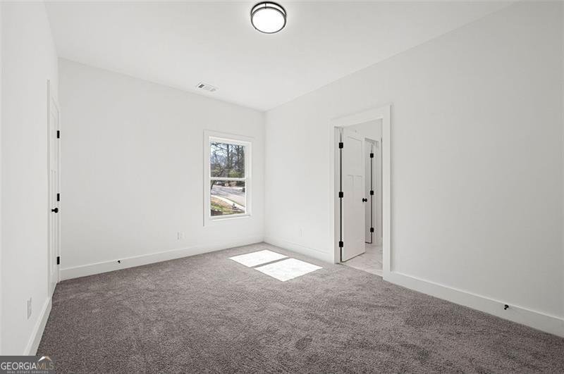 2860 3RD Atlanta - 33