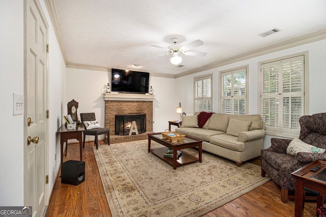 110 Windsor Chase Drive Lawrenceville - 10