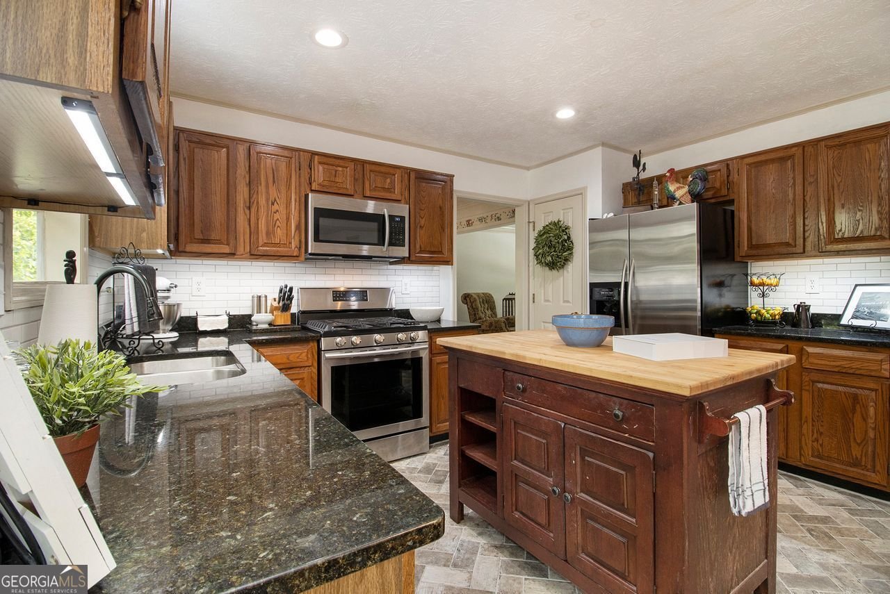 110 Windsor Chase Drive Lawrenceville - 28