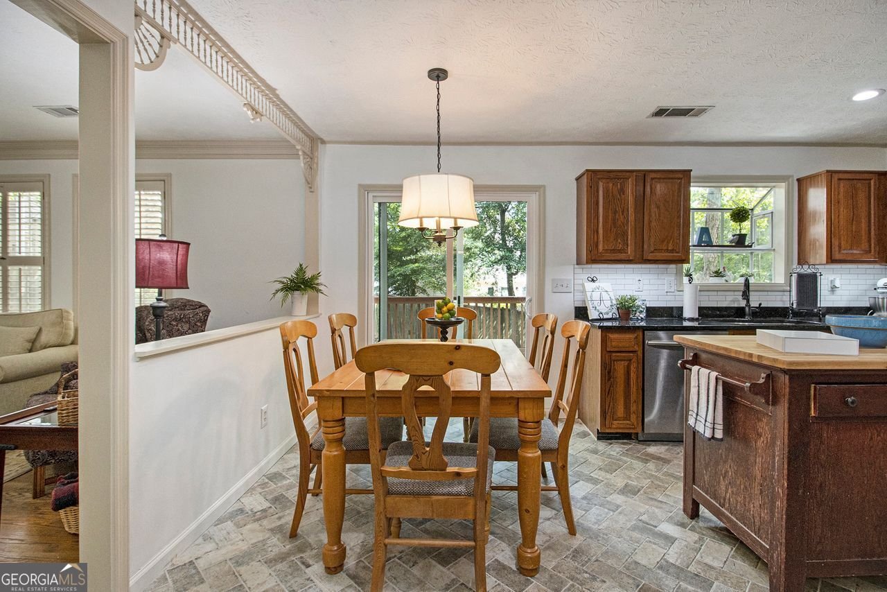110 Windsor Chase Drive Lawrenceville - 31