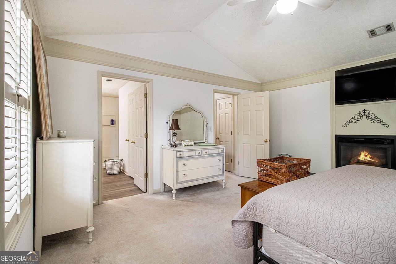 110 Windsor Chase Drive Lawrenceville - 66