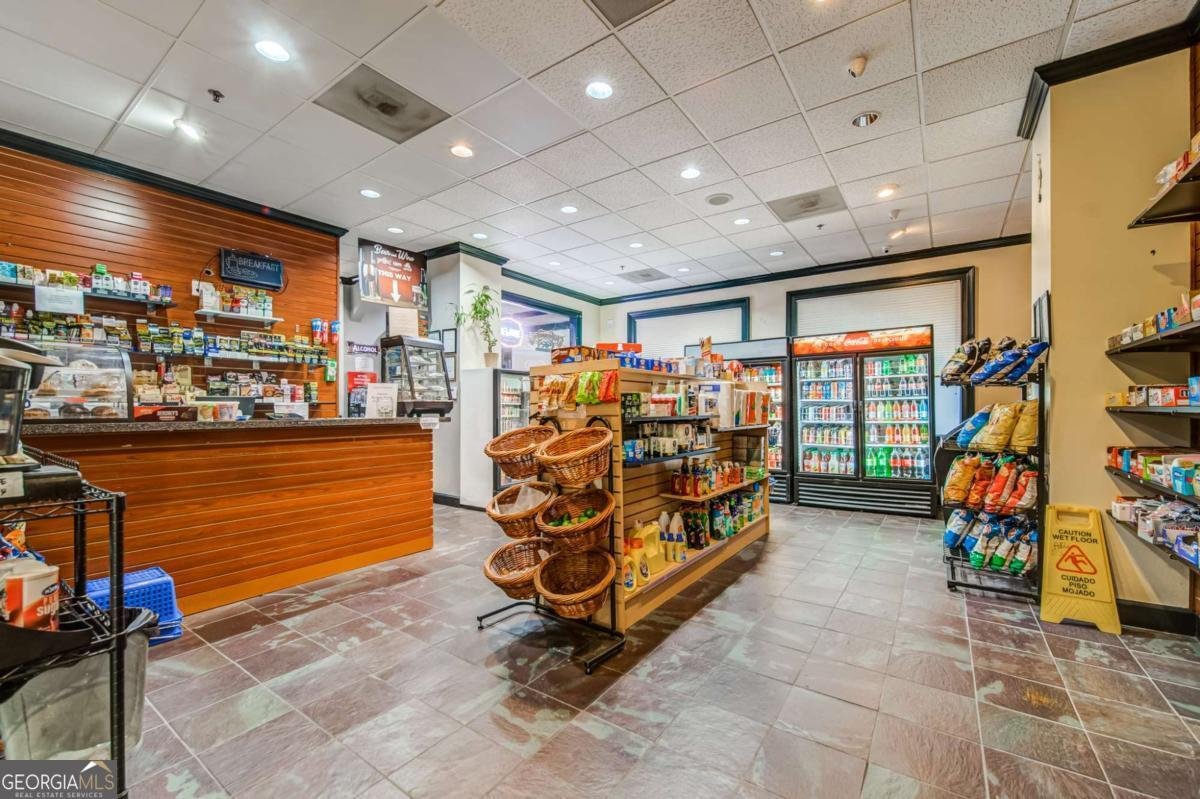 795 Hammond Drive Sandy Springs - 13