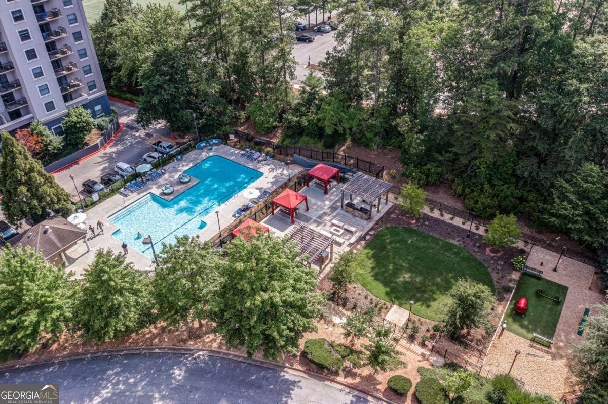 795 Hammond Drive Sandy Springs - 23