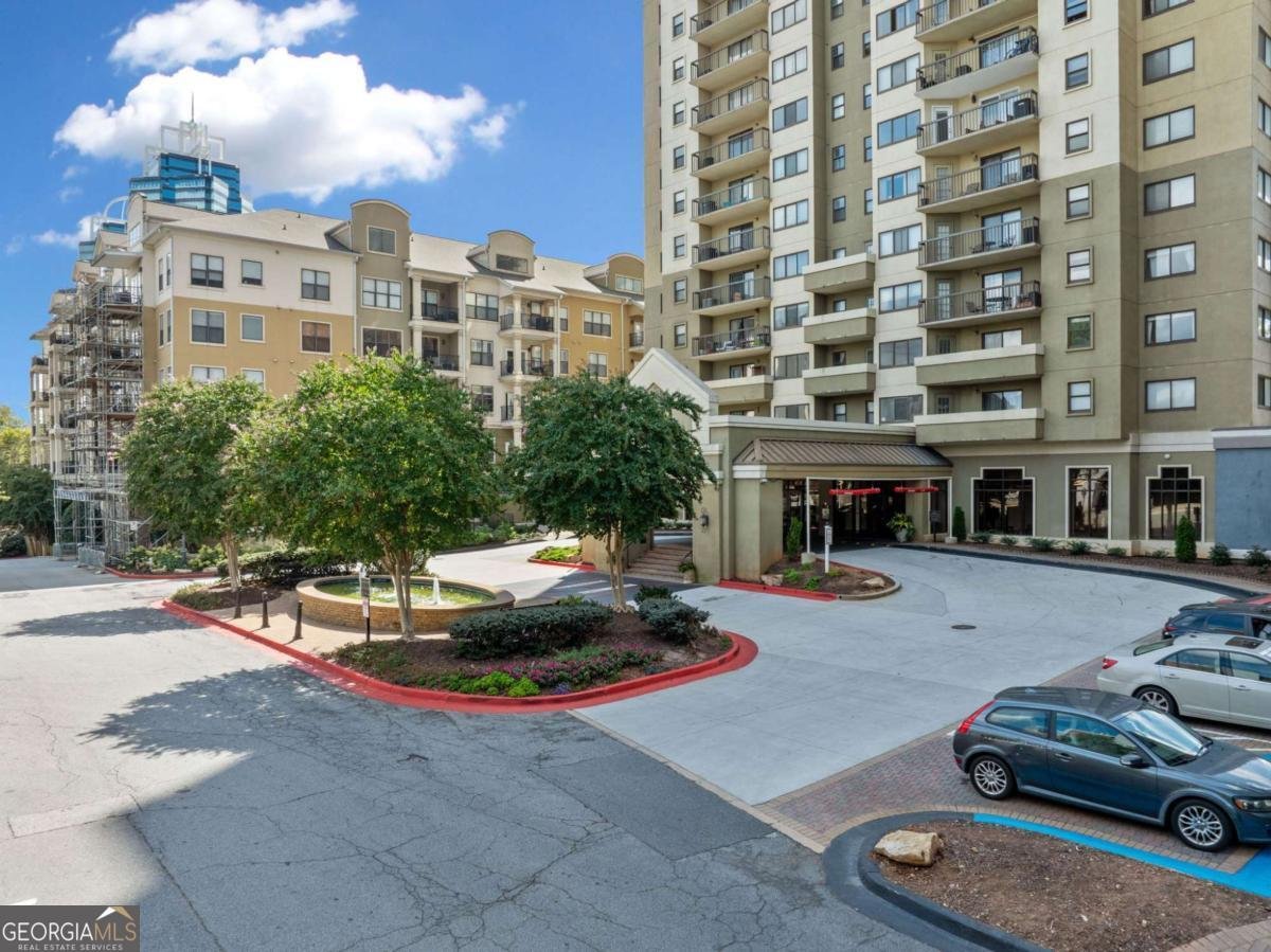 795 Hammond Drive Sandy Springs - 29