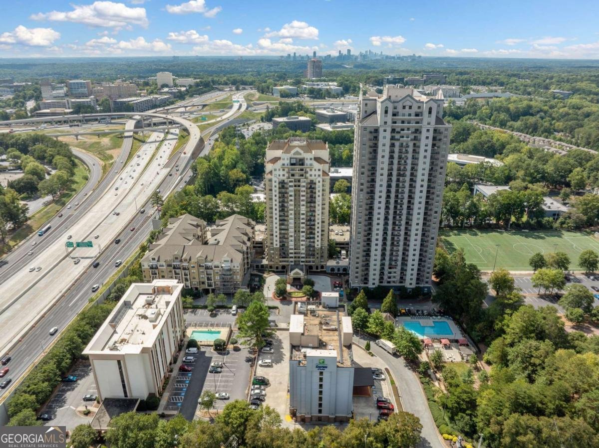 795 Hammond Drive Sandy Springs - 30