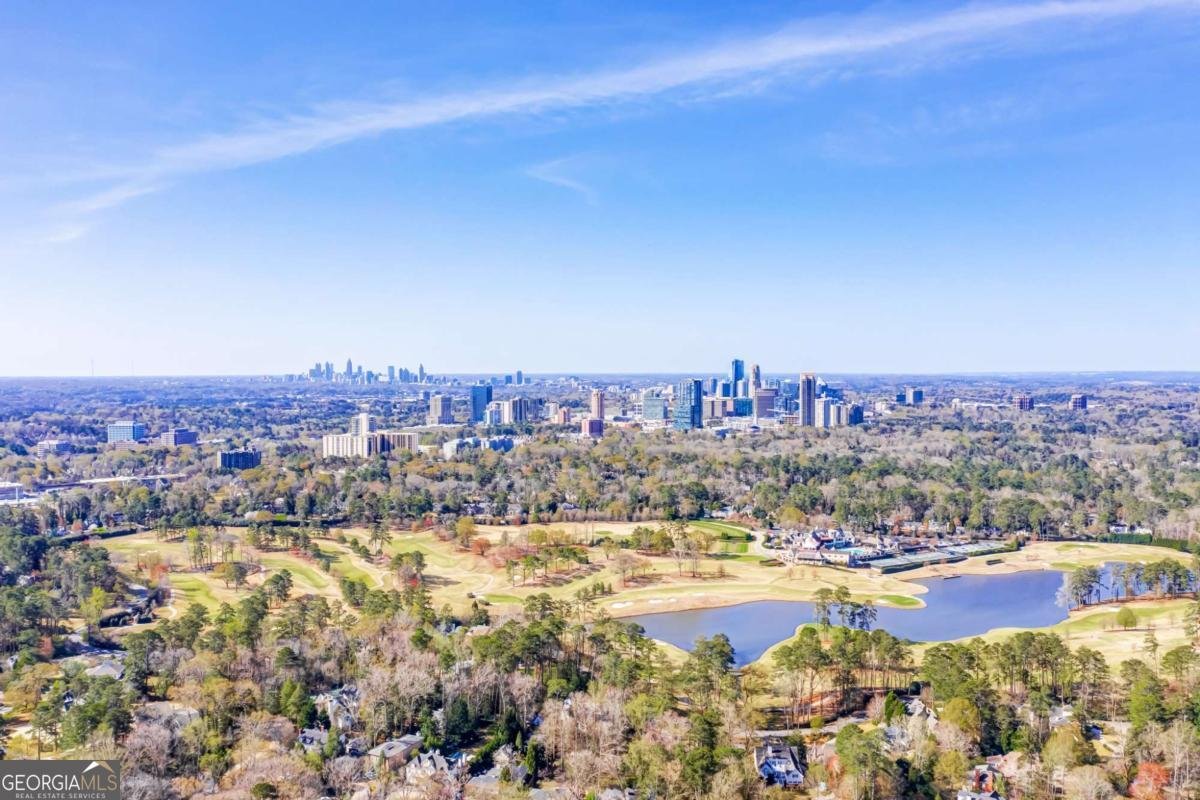 795 Hammond Drive Sandy Springs - 33