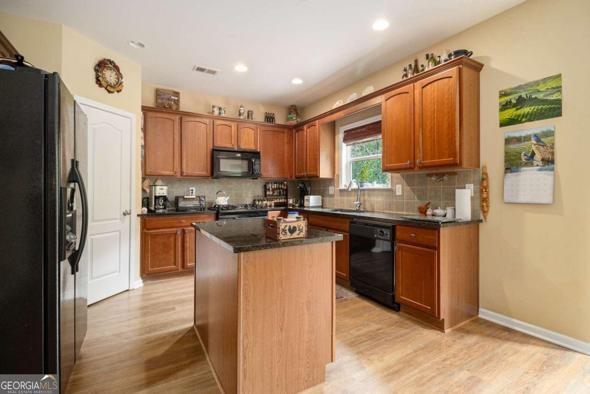 5925 Crescent Landing Drive Cumming - 15