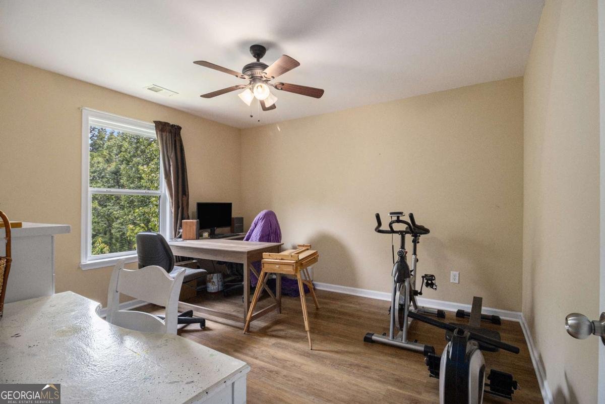 5925 Crescent Landing Drive Cumming - 18