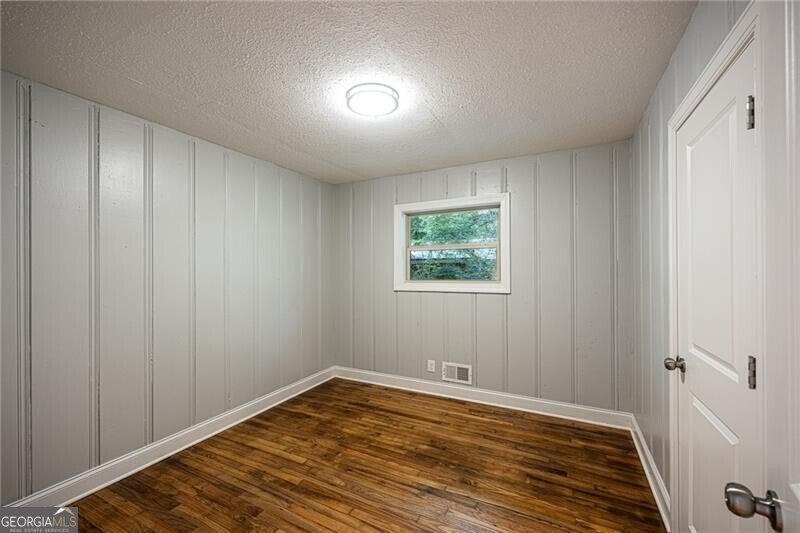 3042 Monterey Drive Decatur - 18