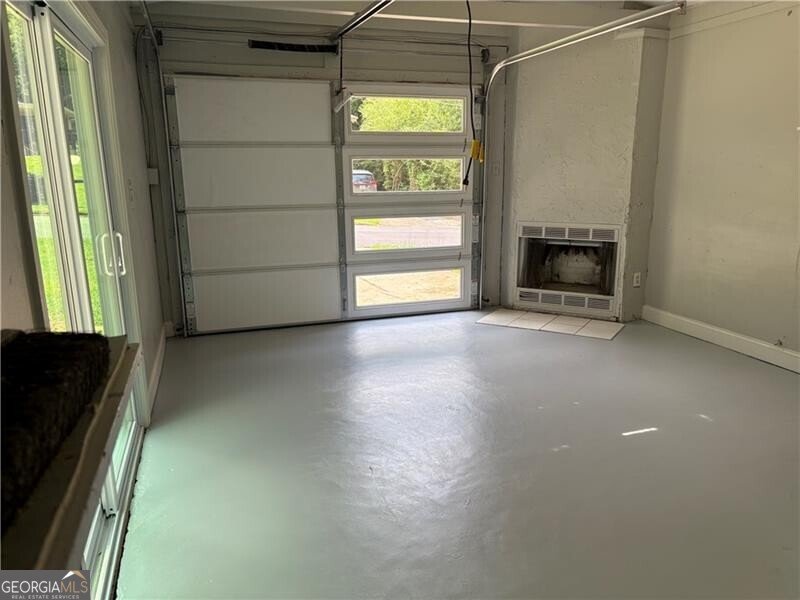 3042 Monterey Drive Decatur - 21