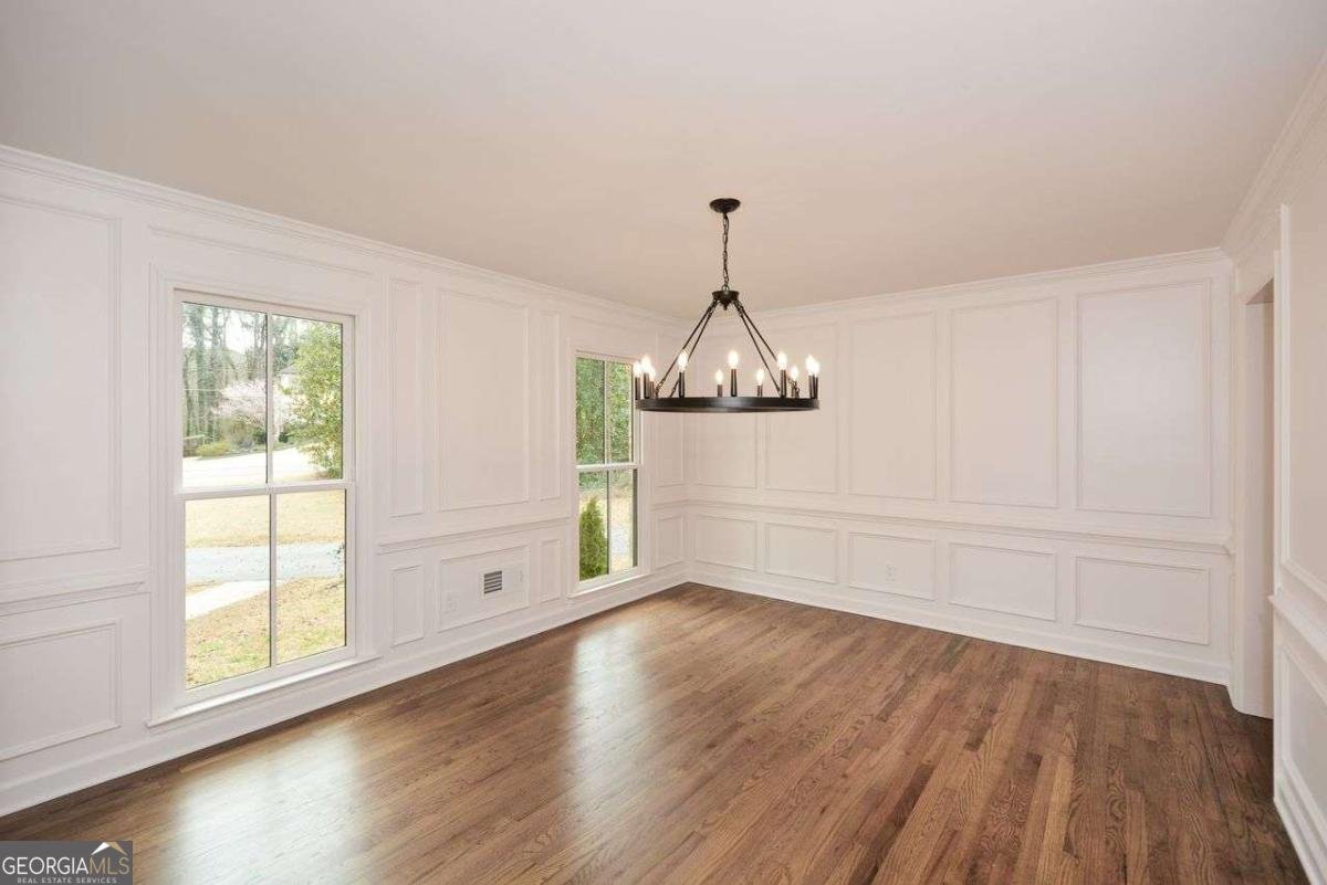 805 WESLEY OAK Road Atlanta - 19