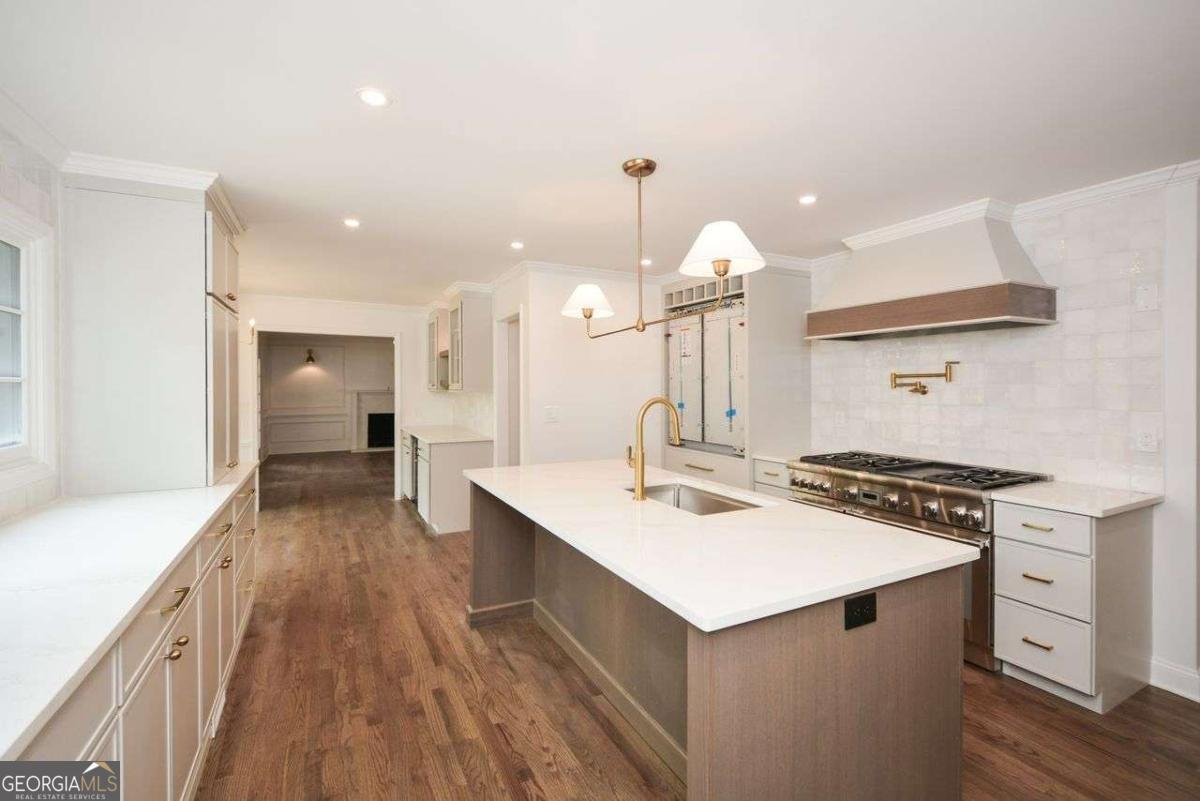 805 WESLEY OAK Road Atlanta - 23