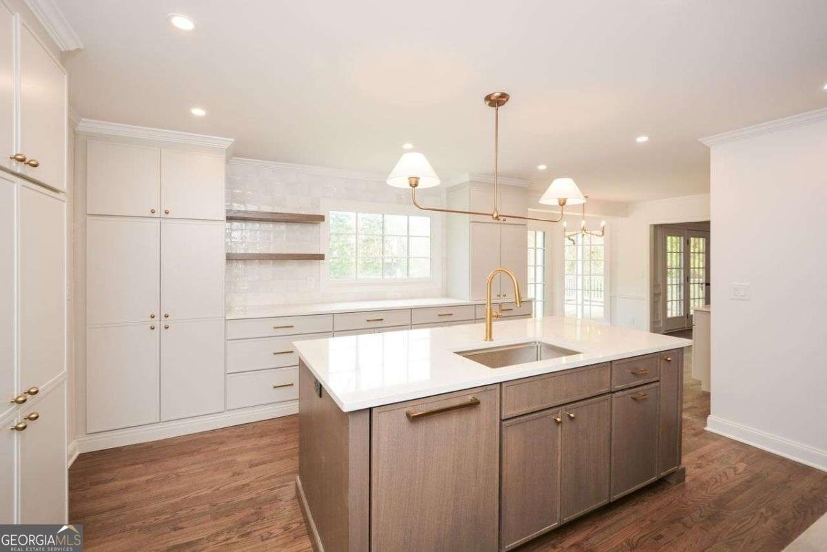 805 WESLEY OAK Road Atlanta - 24