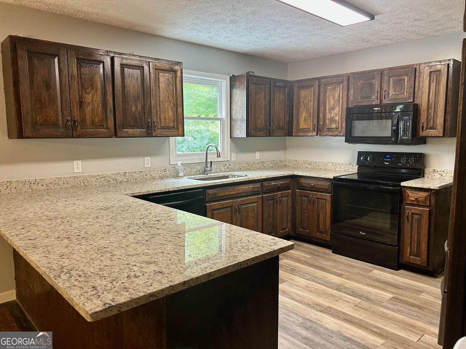 34 Sugarloaf Drive Cleveland - 13