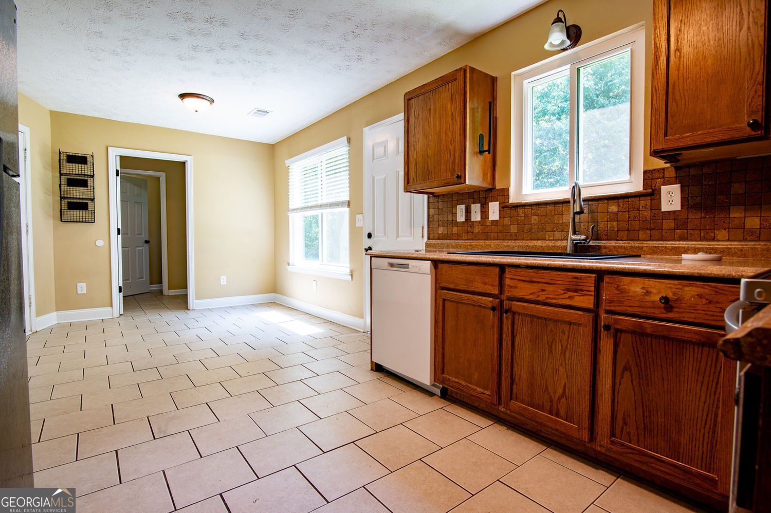 5427 Highway 81 Loganville - 12