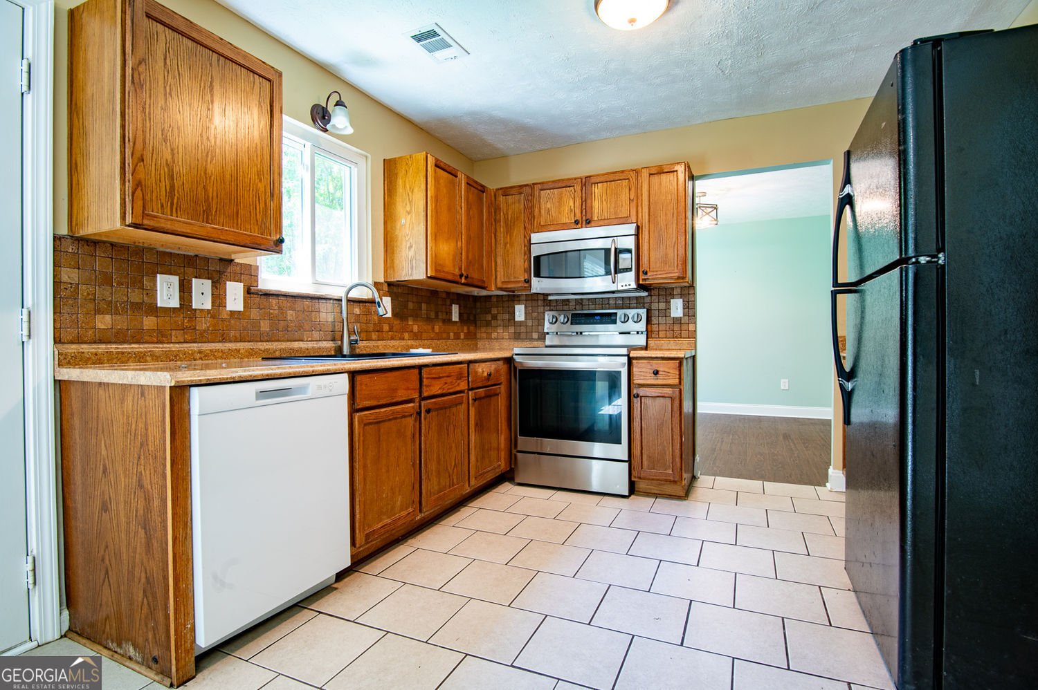5427 Highway 81 Loganville - 14