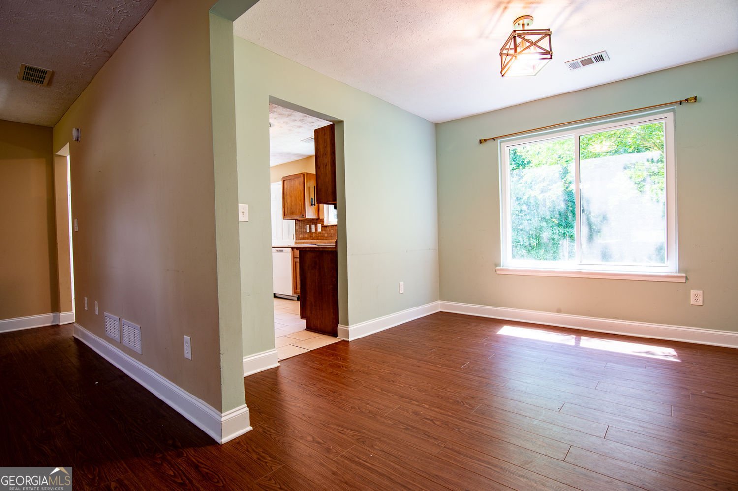 5427 Highway 81 Loganville - 9