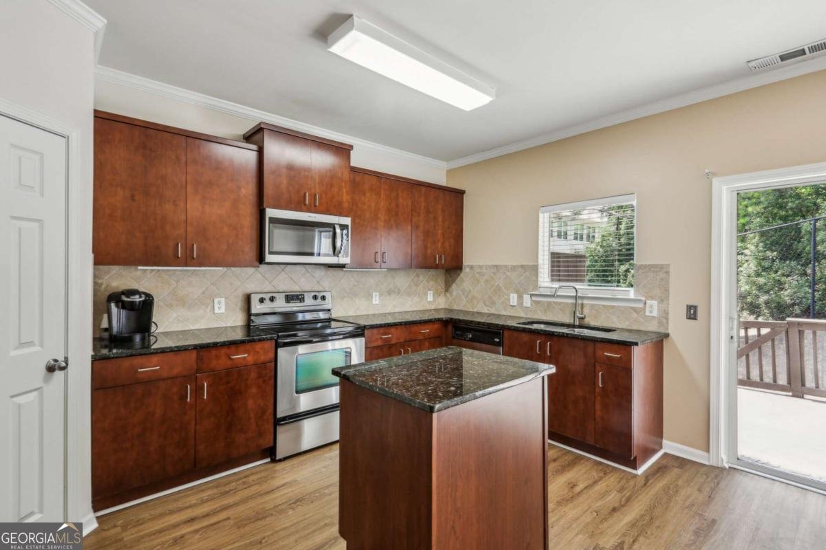 1536 Liberty Parkway Atlanta - 6