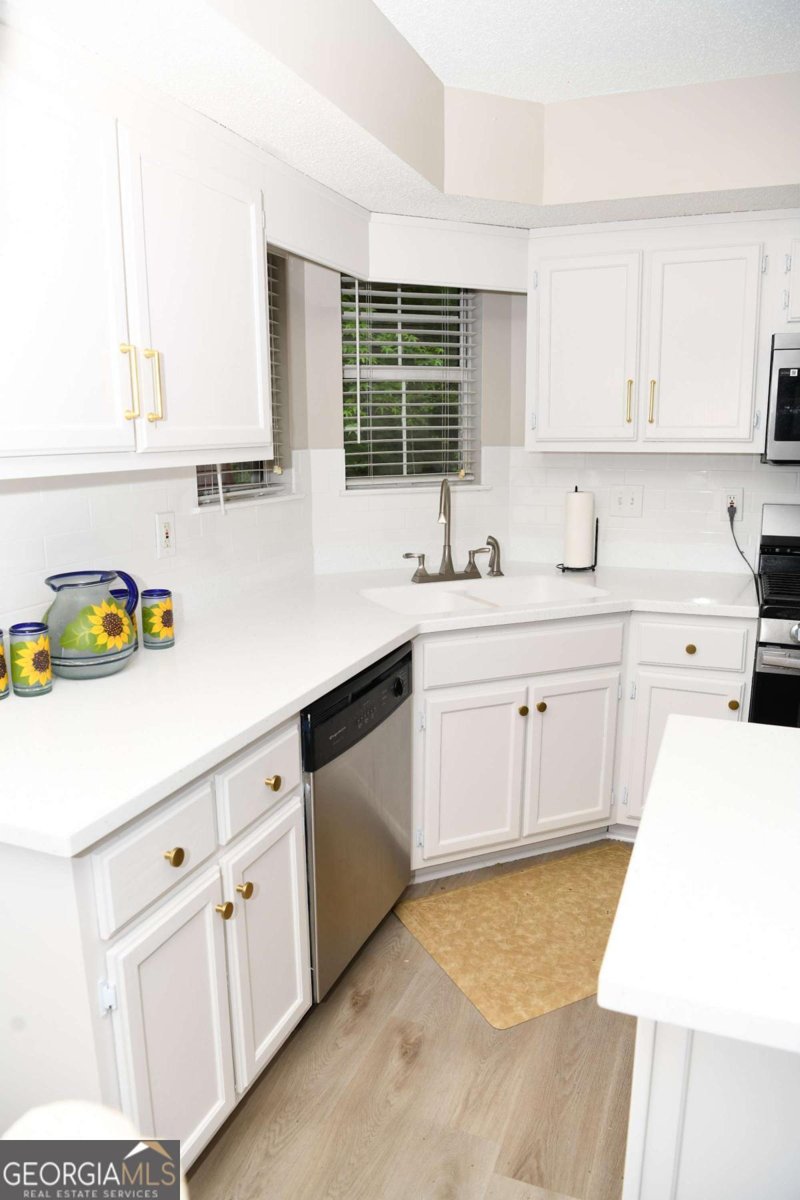 9130 Charlton Place Douglasville - 27