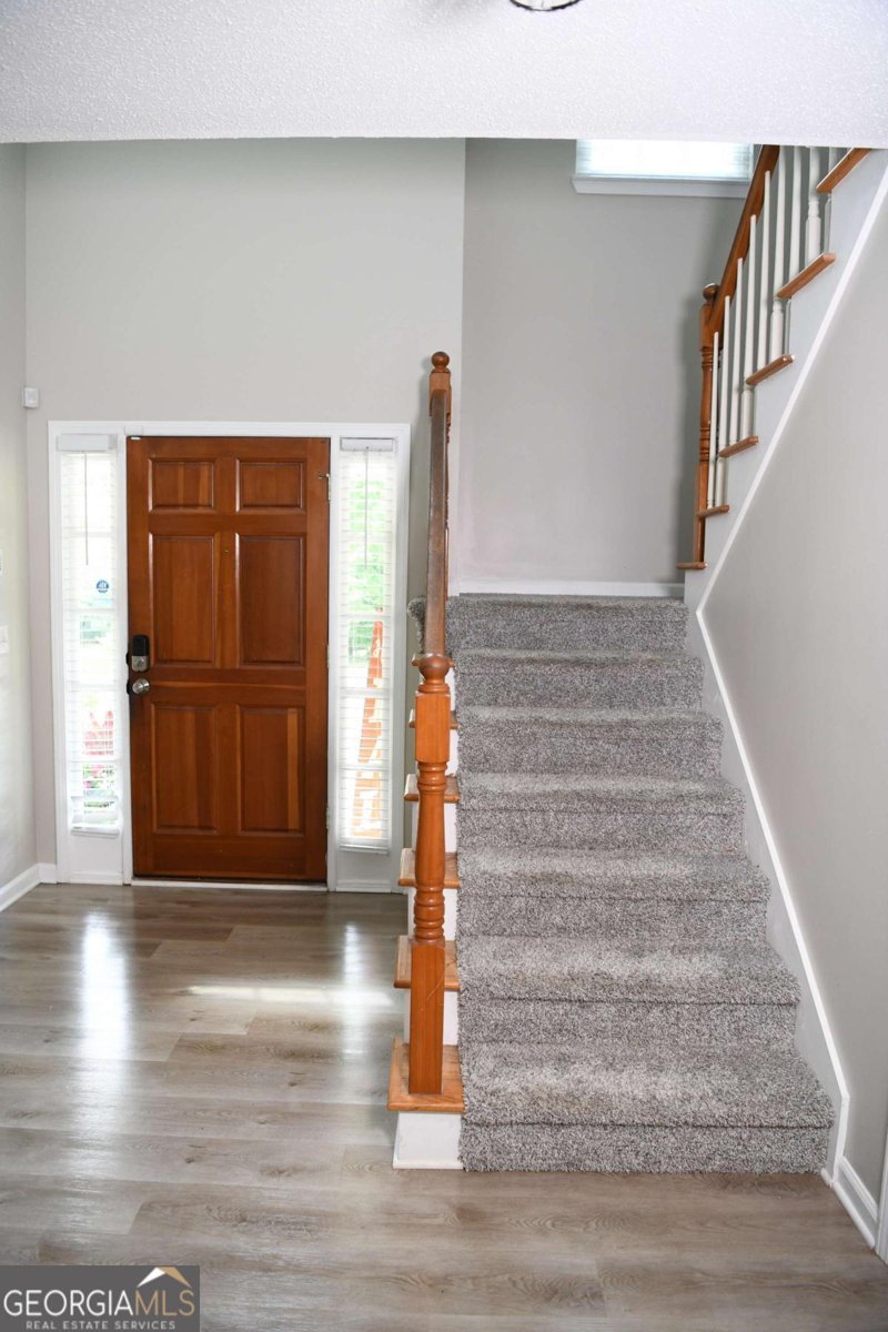 9130 Charlton Place Douglasville - 9