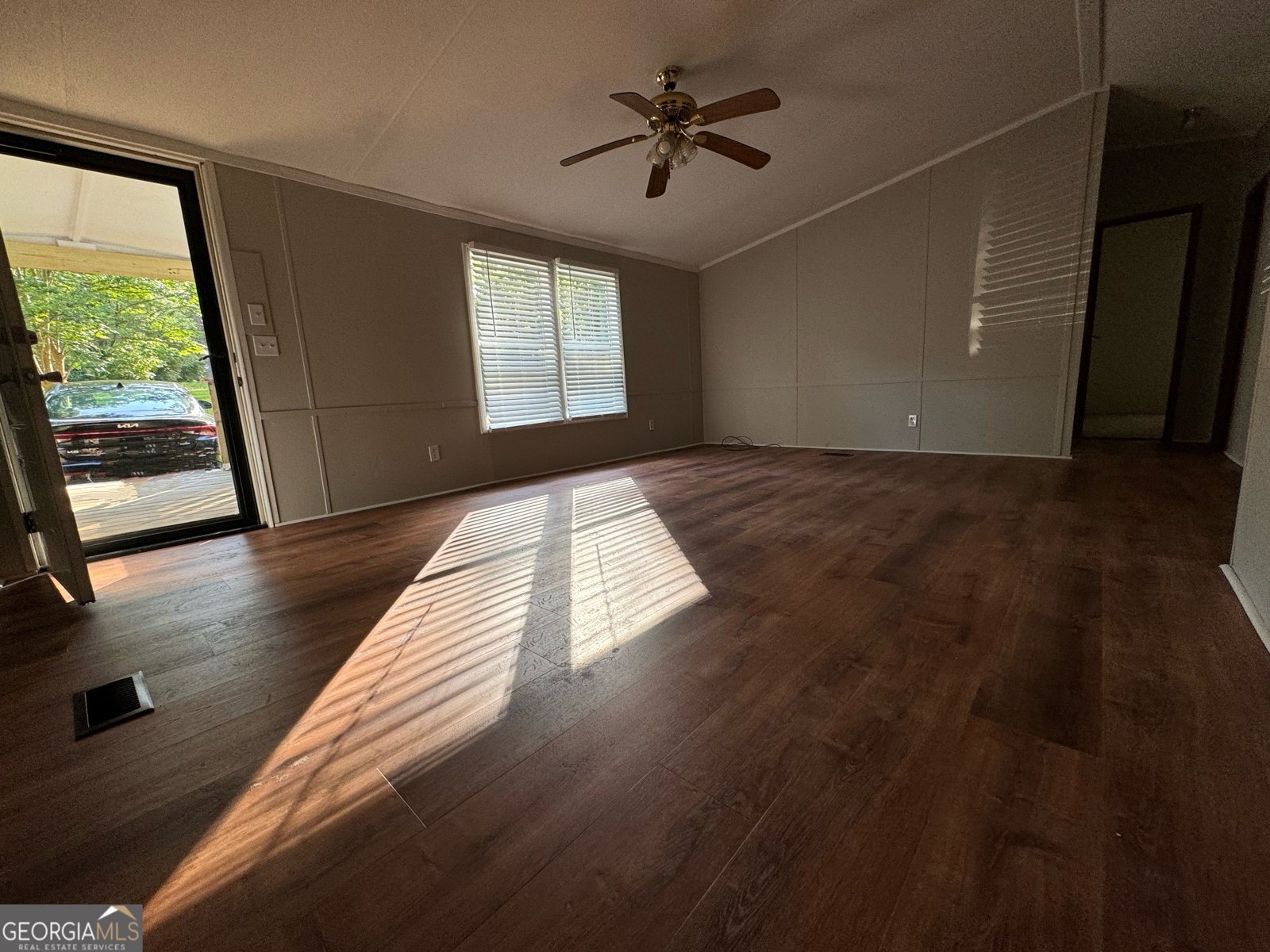 919 Louis Road Rentz - 5