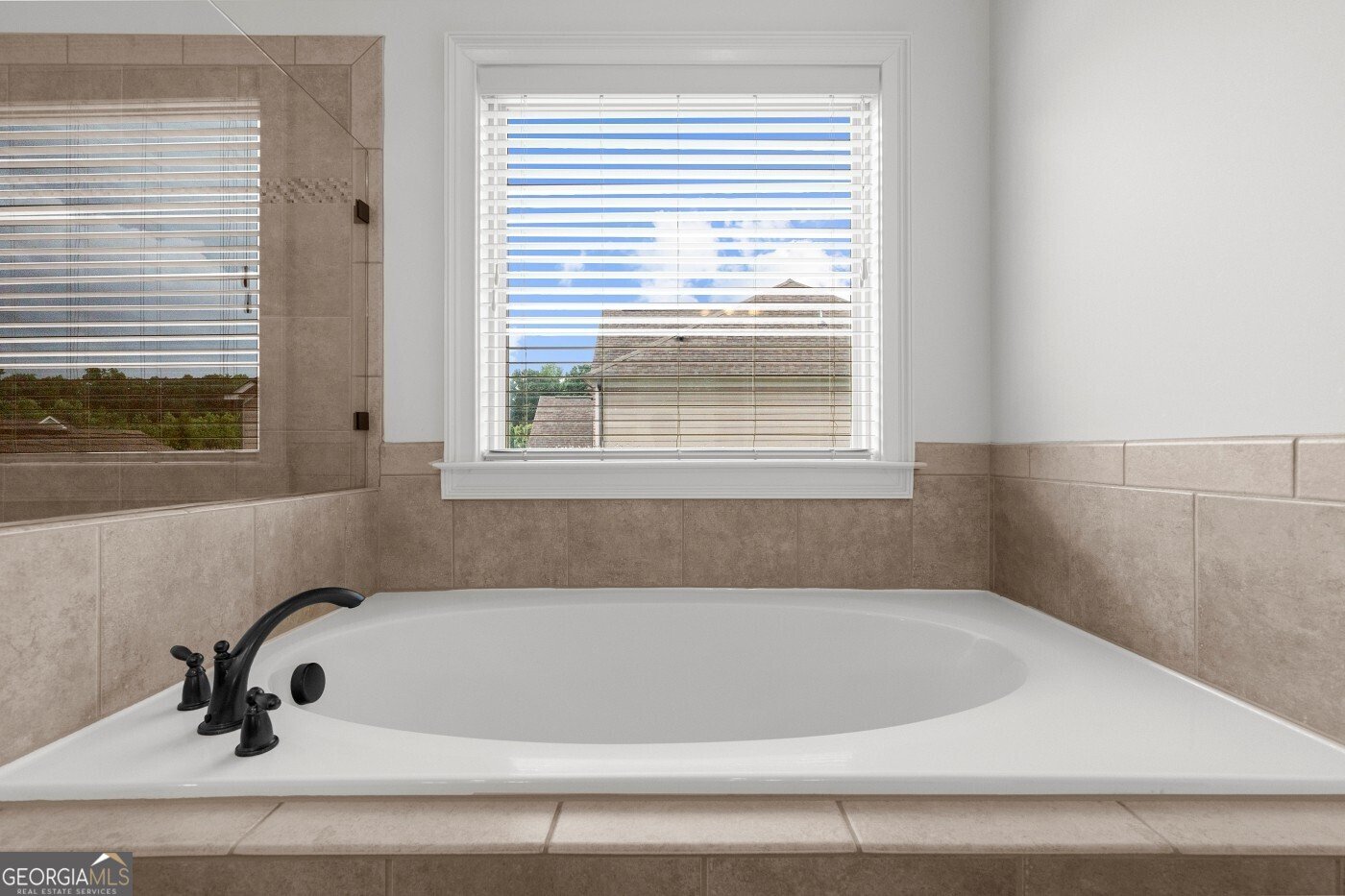 4425 Martel Drive Cumming - 40