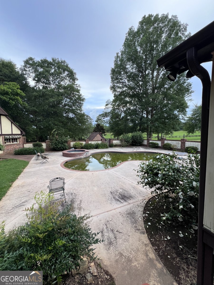 186 Kingston Road Colbert - 4