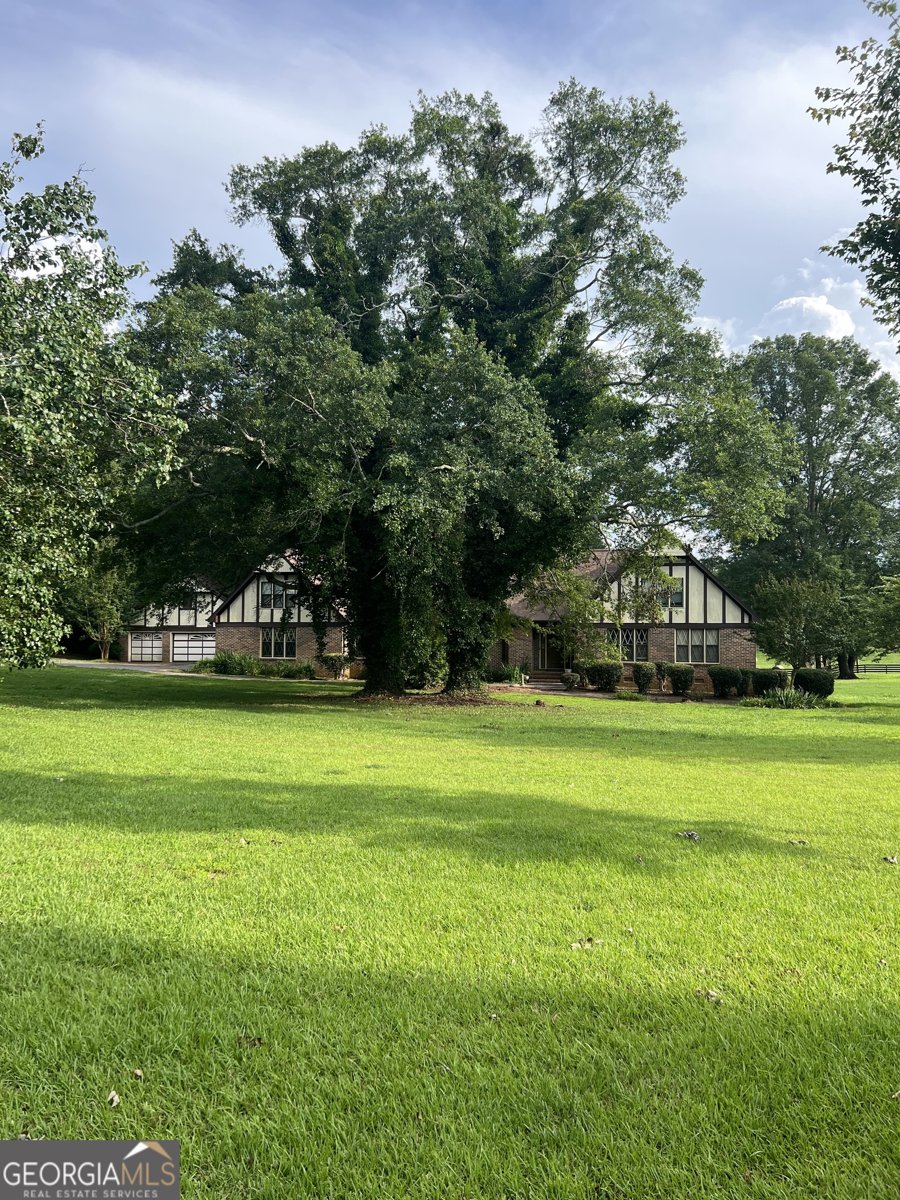186 Kingston Road Colbert - 54